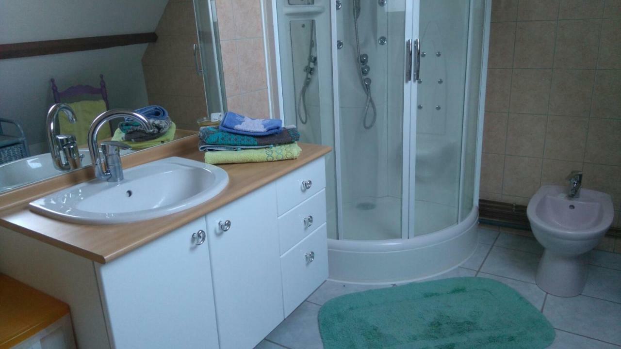 Le Tilleul Hotel Niherne Екстериор снимка